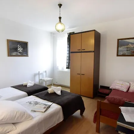 Апартаменты Spacious In Умаг