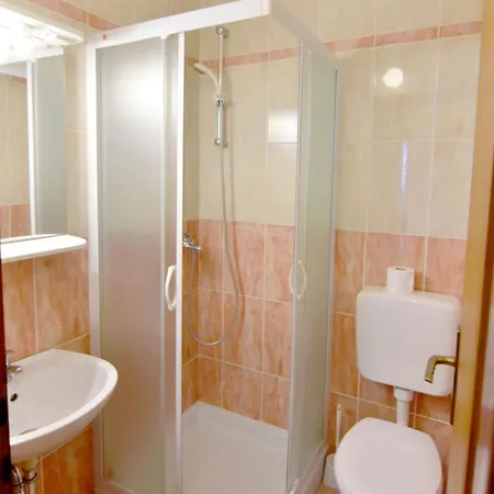 Spacious In Апартаменты *