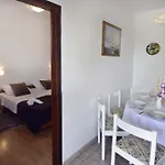 شقة Spacious In *